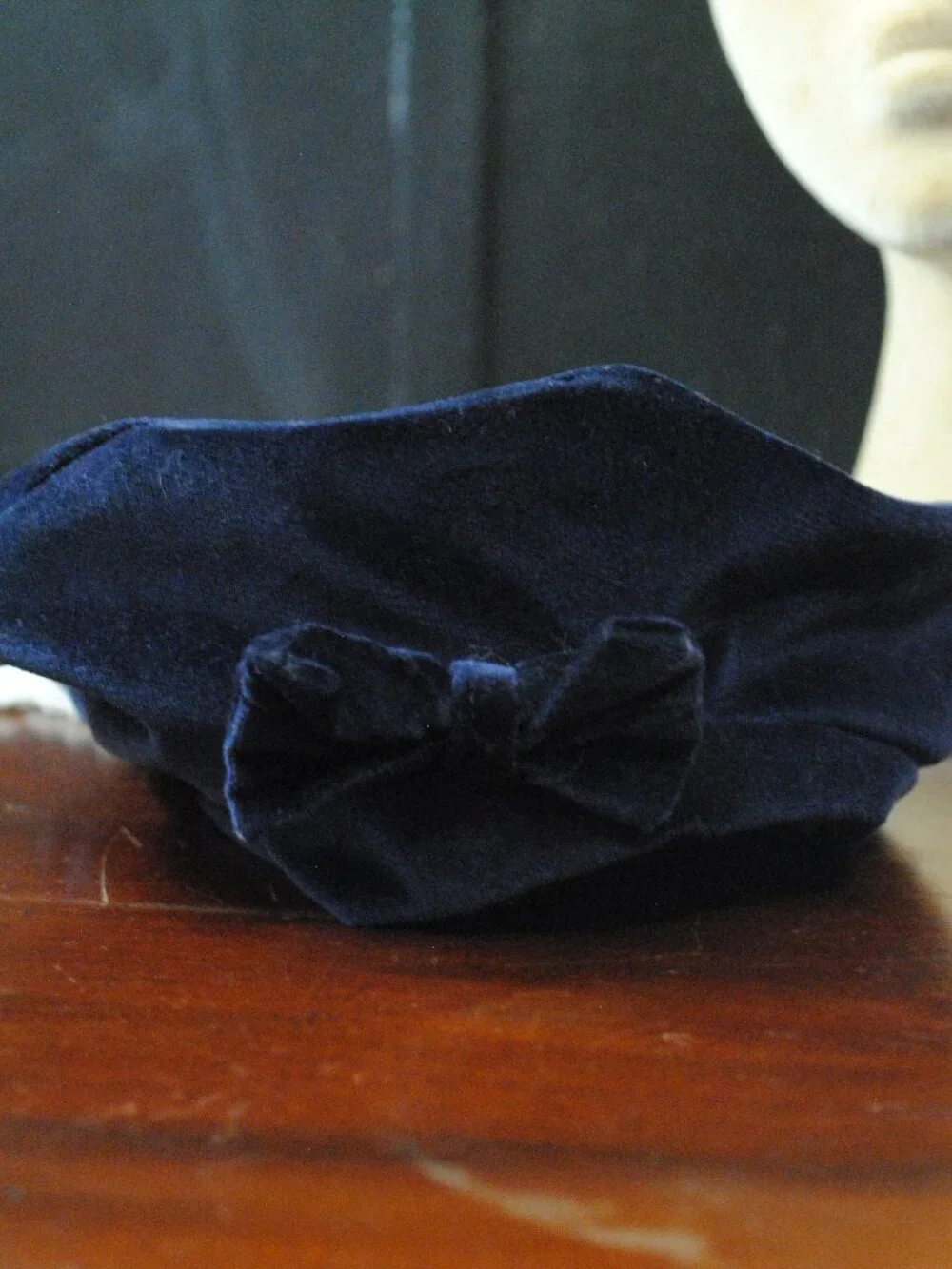 Vintage Girls' Dark Blue Velvet / Velveteen Beret Hat 4T 1990s